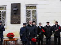 Мемориальную доску маршалу Голованову установили в Нижнем Новгороде 