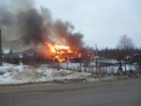 Один дом сгорел и один пострадал в Нижегородской области 