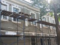 Старинный дом на Ильинской в Нижнем Новгороде реставрируют пенопластом 
