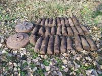 Дзержинские строители наткнулись на 40 противотанковых снарядов 
