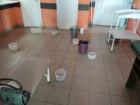 Детскую поликлинику в Сергаче затопило из-за прохудившейся крыши 