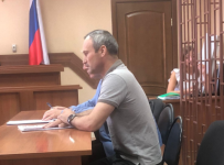 Илья Халтурин не согласен с обвинением в превышении полномочий 