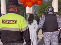 Девушку с воздушными шарами задержали в нижегородском парке «Швейцария» 